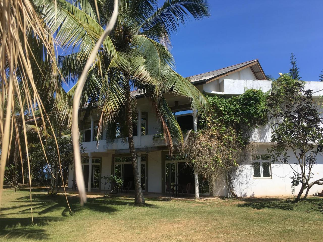 Raja Beach Hotel Balapitiya Εξωτερικό φωτογραφία